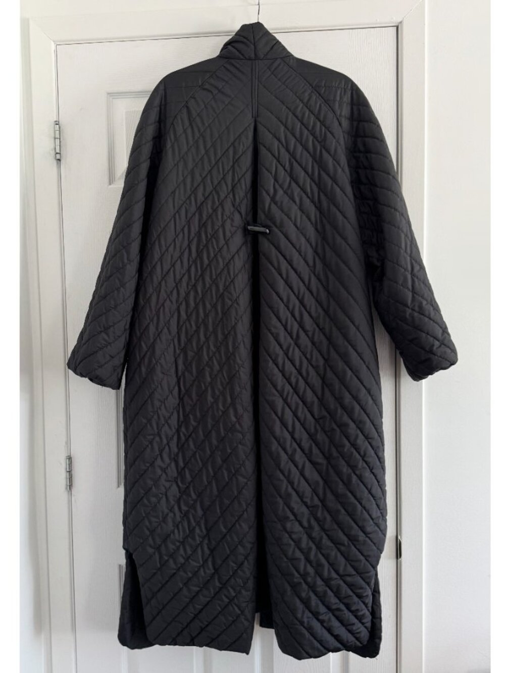 Ganni Quilted jacket in Black, size 40. Fits like a size 12 ish - Picture 16 of 16